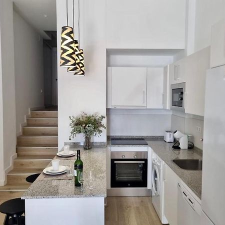 Apartamentos Rg Hospital Valme 세비야 외부 사진