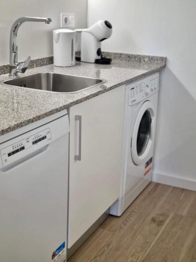 Apartamentos Rg Hospital Valme 세비야 외부 사진