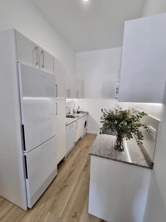 Apartamentos Rg Hospital Valme 세비야 외부 사진