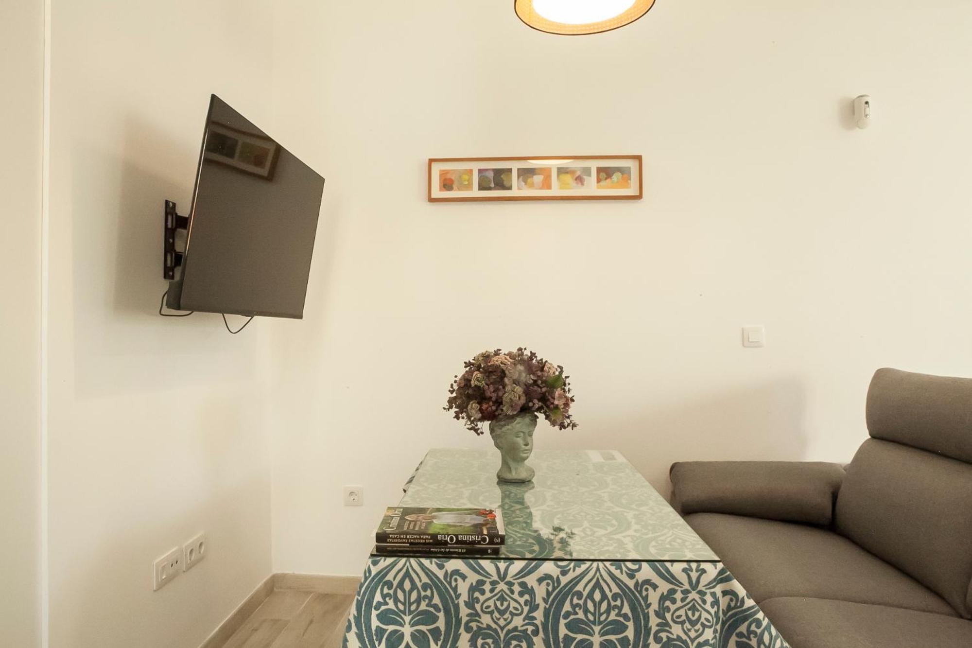 Apartamentos Rg Hospital Valme 세비야 외부 사진