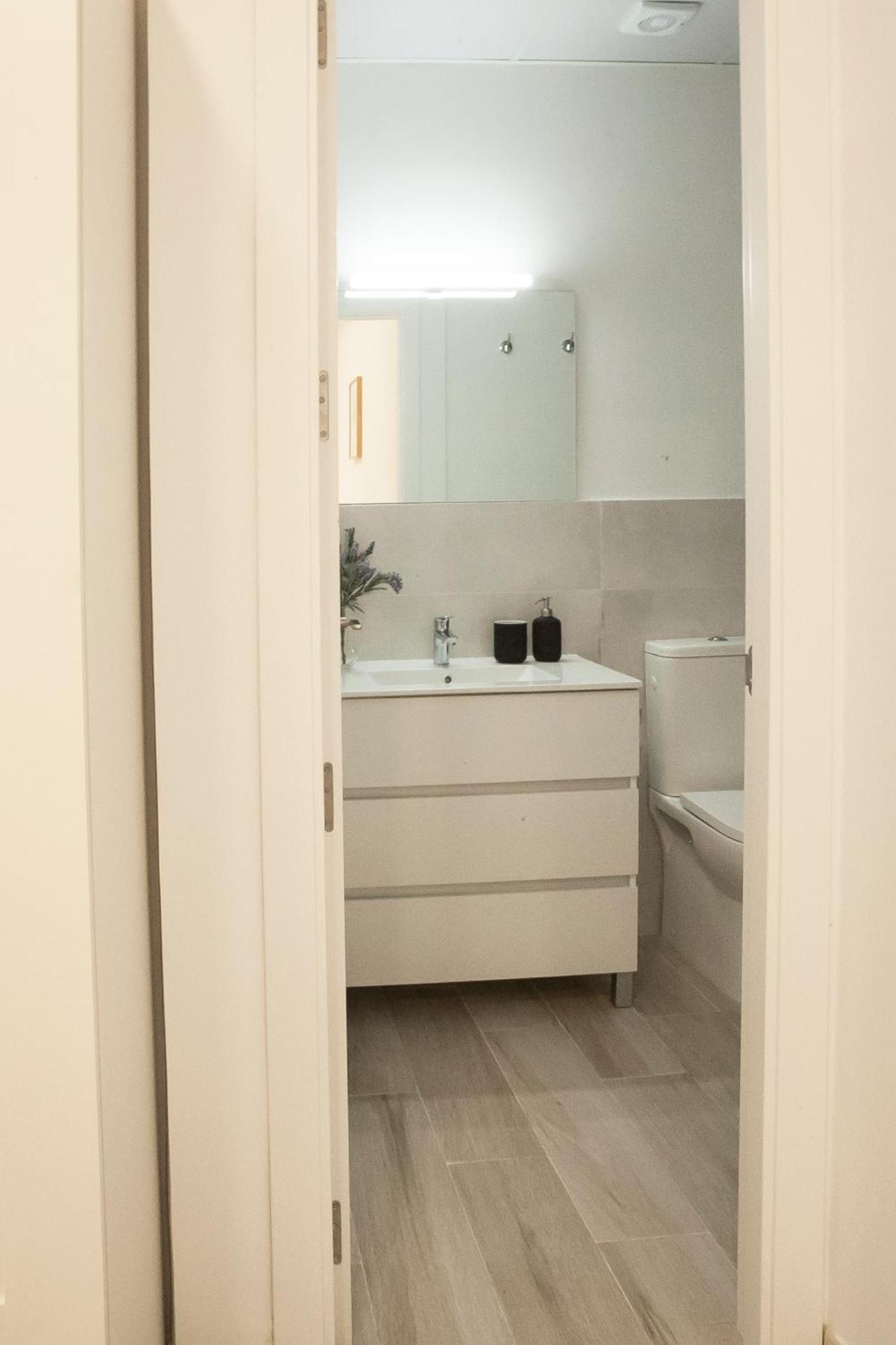 Apartamentos Rg Hospital Valme 세비야 외부 사진